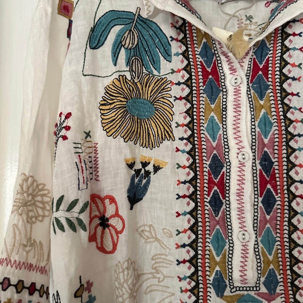 Johnny Was Simmie Embroidered Linen Blouse - Picture 7 of 15